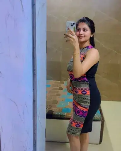 Escort Bhanoli
